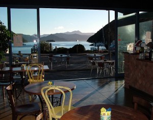 Le Cafe Picton Le View